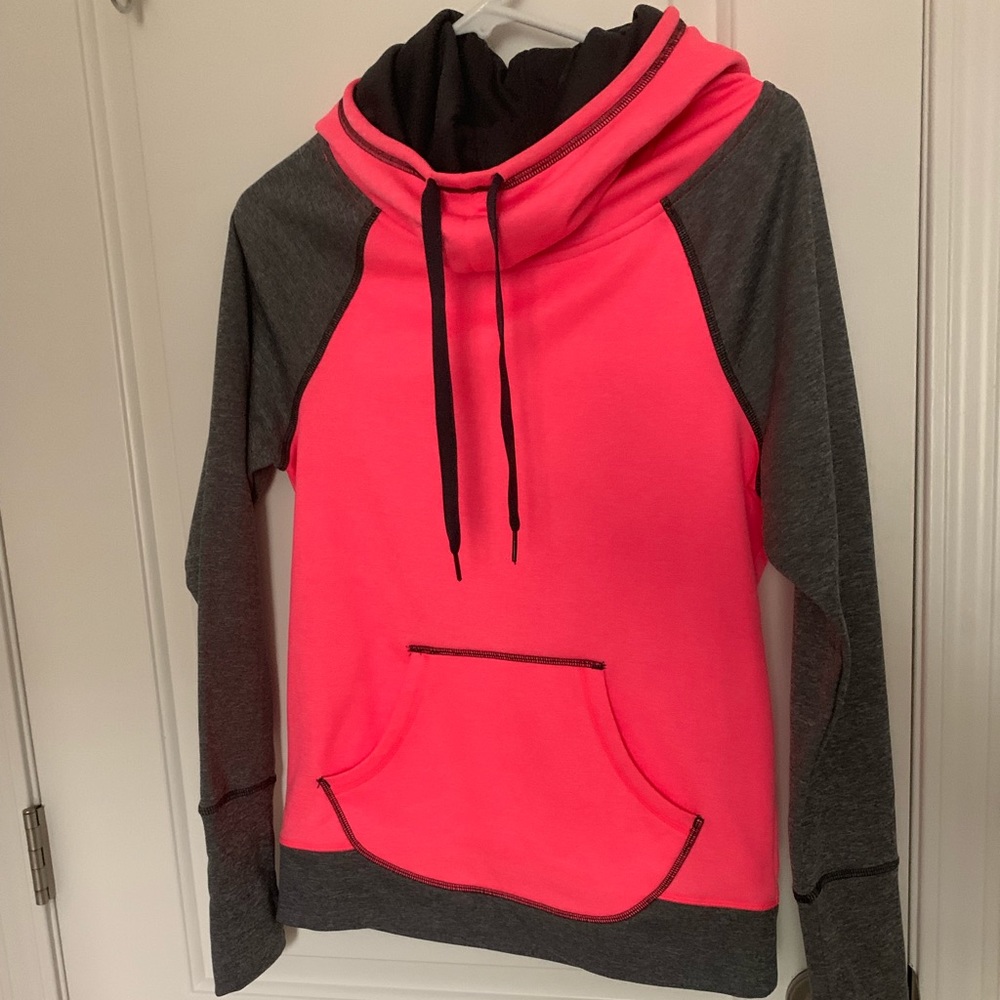 Funnel neck sweatshirt